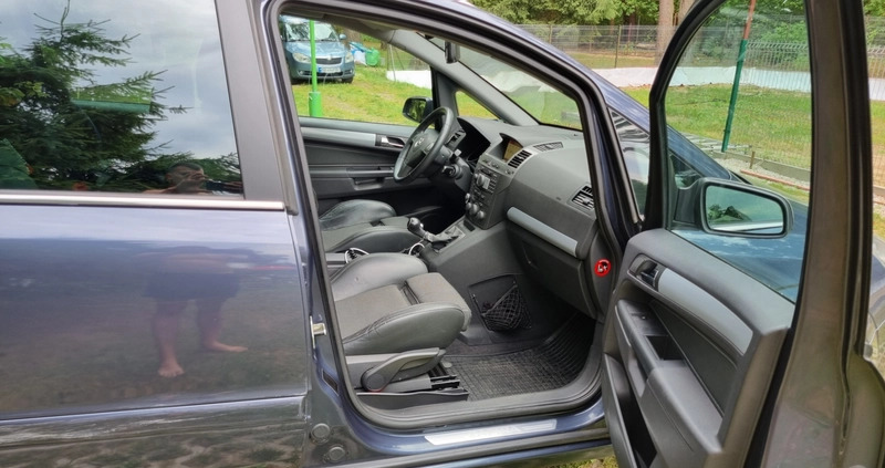 Opel Zafira cena 8300 przebieg: 286000, rok produkcji 2007 z Ząbki małe 191